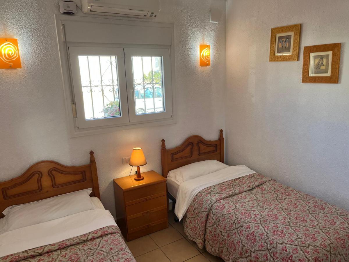 Delightful Burriana House With Magnificent Beach & Sea Views. ネルハ エクステリア 写真